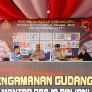 Situasi Terkini Pengamanan Logistik Pilkada di Gudang KPU Lombok Barat