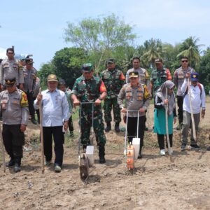 Polres Sumbawa Barat Ikuti Launching Gugus Tugas Polri Mendukung Ketahanan Pangan Secara Virtual