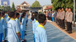 Cegah Kenakalan Remaja, Sat Binmas Res Sumbawa Berikan Sosialisasi Di SMP Diponegoro