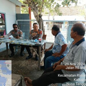 Polsek Kawasan Pelabuhan Laut Bima Gelar Kegiatan Jumat Curhat di Areal Pelabuhan Bima