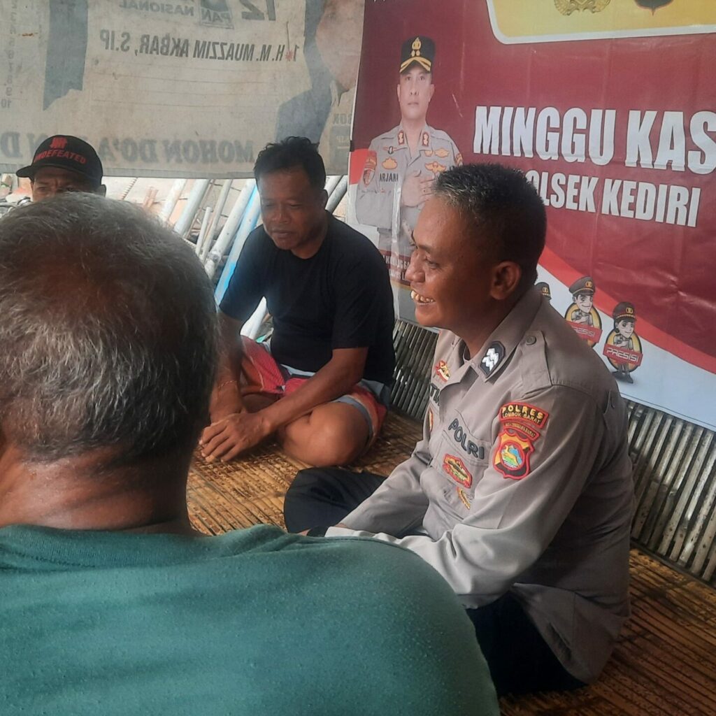 Minggu Kasih Polri: Sinergi Polisi dan Komunitas Petani Lombok Barat