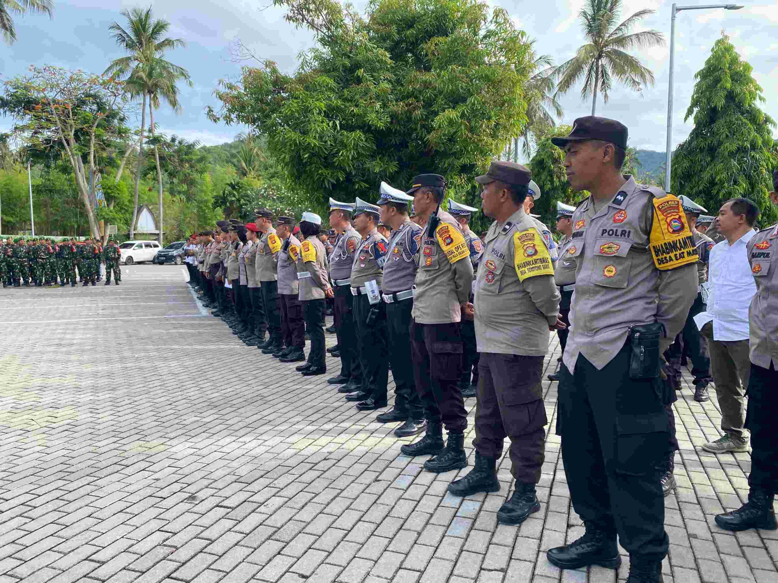 Polres Lombok Barat Tegaskan Komitmen Keamanan dalam Pleno Pilkada 2024