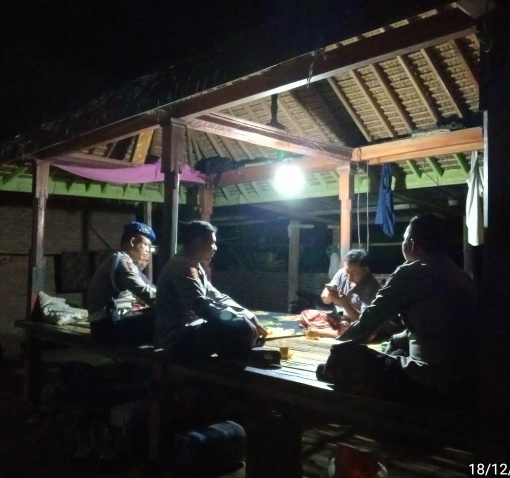 Polsek Lembar Giat Patroli Malam Pasca Pilkada, Warga Merasa Aman