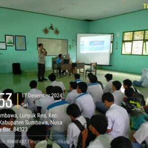 Polsek Lunyuk Sosialisasikan Bahaya Narkoba Di SMKN 1 Lunyuk