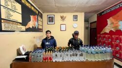 Berantas Pematik Tindak Pidana, Polsek Sape Sita Ratusan Botol Miras dari Pedagang