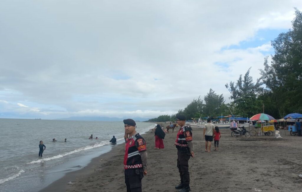 Patroli Preventif di Pantai Cemara: Wujud Nyata Polri Jaga Keamanan Wisatawan