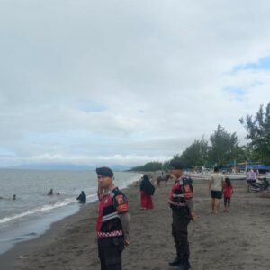 Patroli Preventif di Pantai Cemara: Wujud Nyata Polri Jaga Keamanan Wisatawan