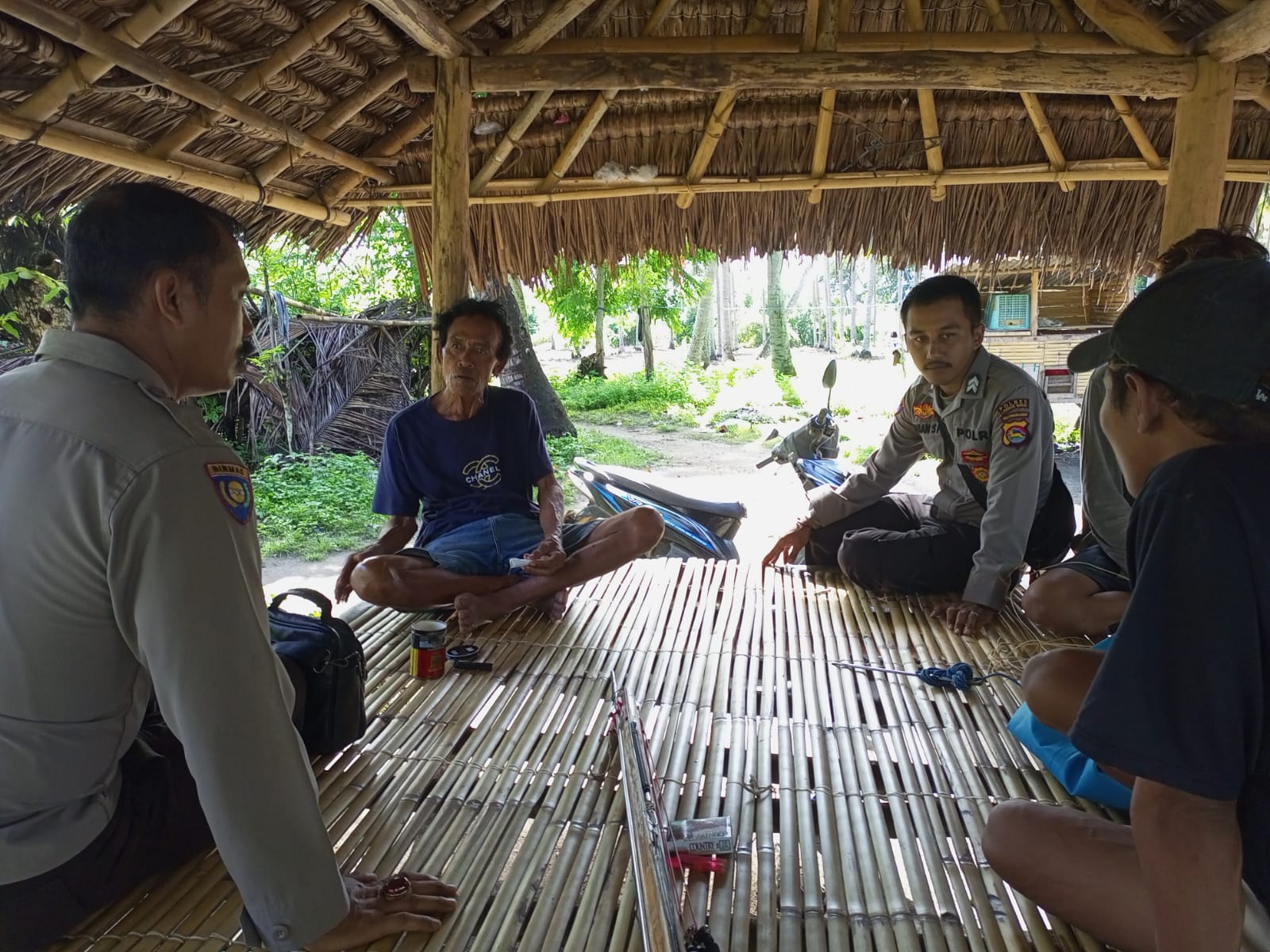 Sinergi Polres Lombok Barat dan Penyelam, Jaga Kamtibmas Pesisir