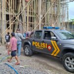 Polsek Bayan Berikan Bantuan Semen Untuk Pembangunan Masjid