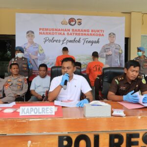 Polres Loteng Musnahkan Narkoba Hasil Pengungkapan Jaringan Antar Povinsi.