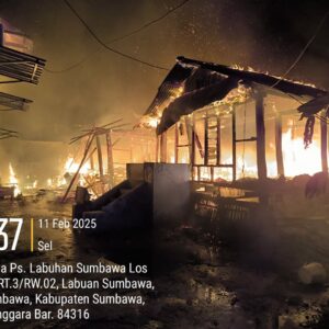 Kebakaran Rumah di Labuhan Badas, Enam Rumah Hangus Terbakar