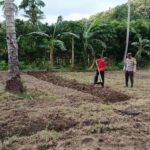 Bhabinkamtibmas Polsek Buer Laksanakan Sambang dan Edukasi kepada Petani di Desa Tarusa