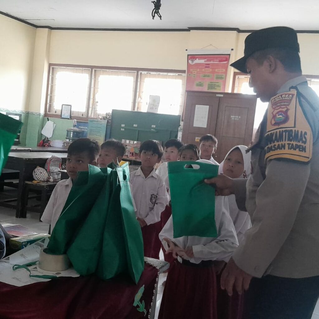 Polsek Gerung Jamin Keamanan Program Makan Bergizi Gratis