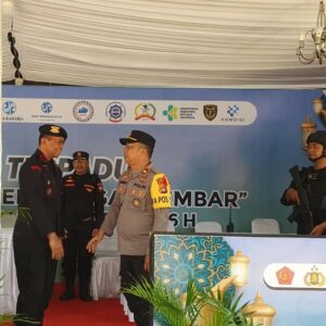 Wadansat Brimob Tinjau Pengamanan di Pelabuhan Lembar Jelang Operasi Ketupat