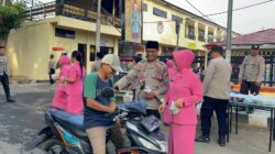 Polres Dompu Tebar Keberkahan Ramadhan: Berbagi Takjil untuk Masyarakat