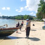 Patroli Polsek Sekotong: Jaga Keamanan Obyek Wisata Pantai Elak-elak