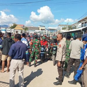 Pos Pelayanan Idulfitri 2025 Polsubsektor Kawasan Pelabuhan Laut Sape Layani Arus Balik ke NTT
