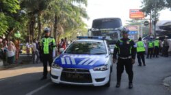 Polres Loteng Kawal Dan Amankan Keberangkatan 393 Calon Jamaah Haji Kloter 02. ‎