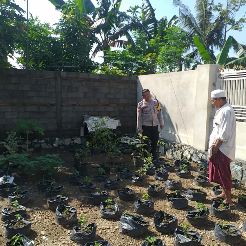 Polsek Kuripan Aktif Sosialisasi Ketahanan Pangan di Lombok Barat