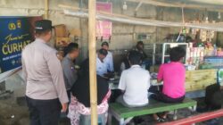 Program ‘Jum’at Curhat’ Polsek Pelabuhan Lembar Perkuat Hubungan dengan Pekerja Kepil