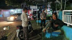 Warga Apresiasi Patroli Malam Polsek Kediri di Desa Rumak