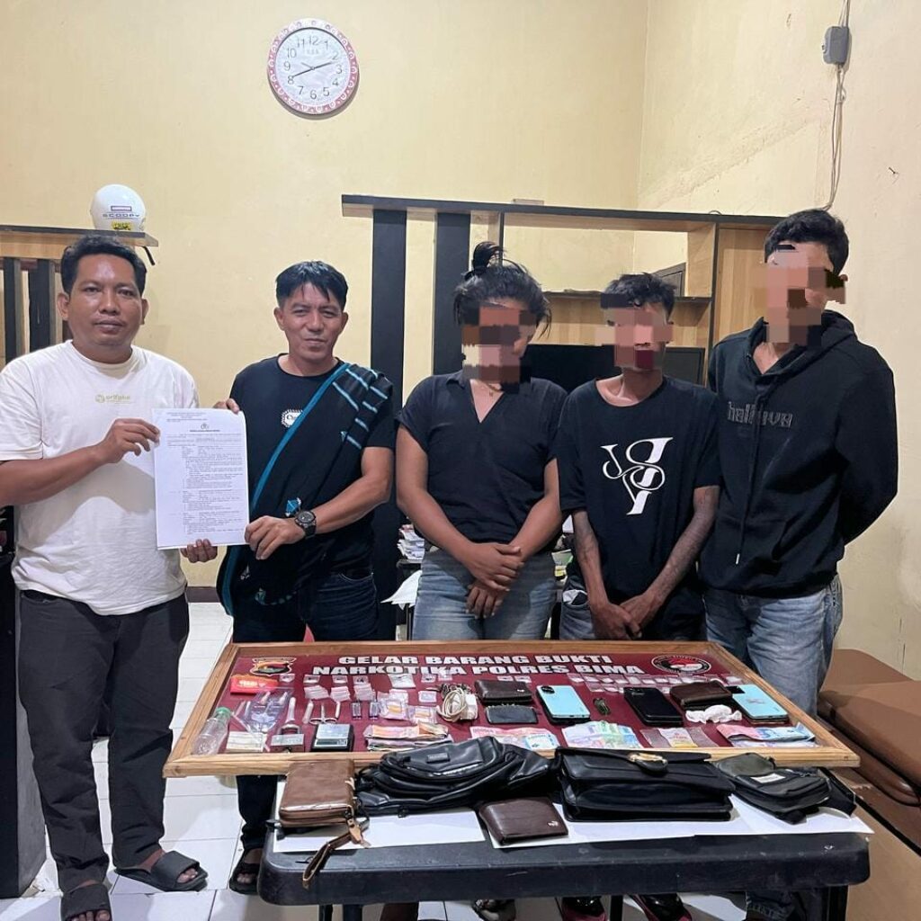 Satreskoba Polres Bima Kembali Menerima Penyerahan Tiga Terduga Pelaku Peredaran Narkoba Dari Kodim 1608/Bima