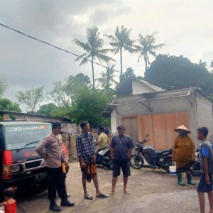 Bhabinkamtibmas Desa Rasabou Berikan Pembinaan dan Ajak Warga Dukung Program Ketahanan Pangan