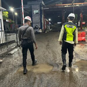 Unit Pam Obvit Sat Samapta Polres Bima Kota Laksanakan Pengamanan dan Patroli di Objek Vital PT Pertamina Patra Niaga Bima