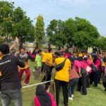 Semarak HUT Bhayangkara Ke-79, Polres Bima Kota Gelar Lomba Tarik Tambang