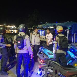 Sat Samapta Polres Bima Kota Laksanakan Patroli Blue Light, Wujudkan Rasa Aman di Tengah Malam