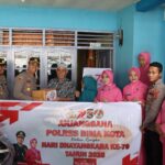 Sambut Hari Bhayangkara ke-79, Polres Bima Kota dan Bhayangkari Gelar Anjangsana ke Purnawirawan dan Warakawuri