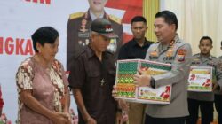 Hari Bhayangkara ke-79, Polda Sulut Salurkan 620 Paket Bansos kepada Warga Minsel