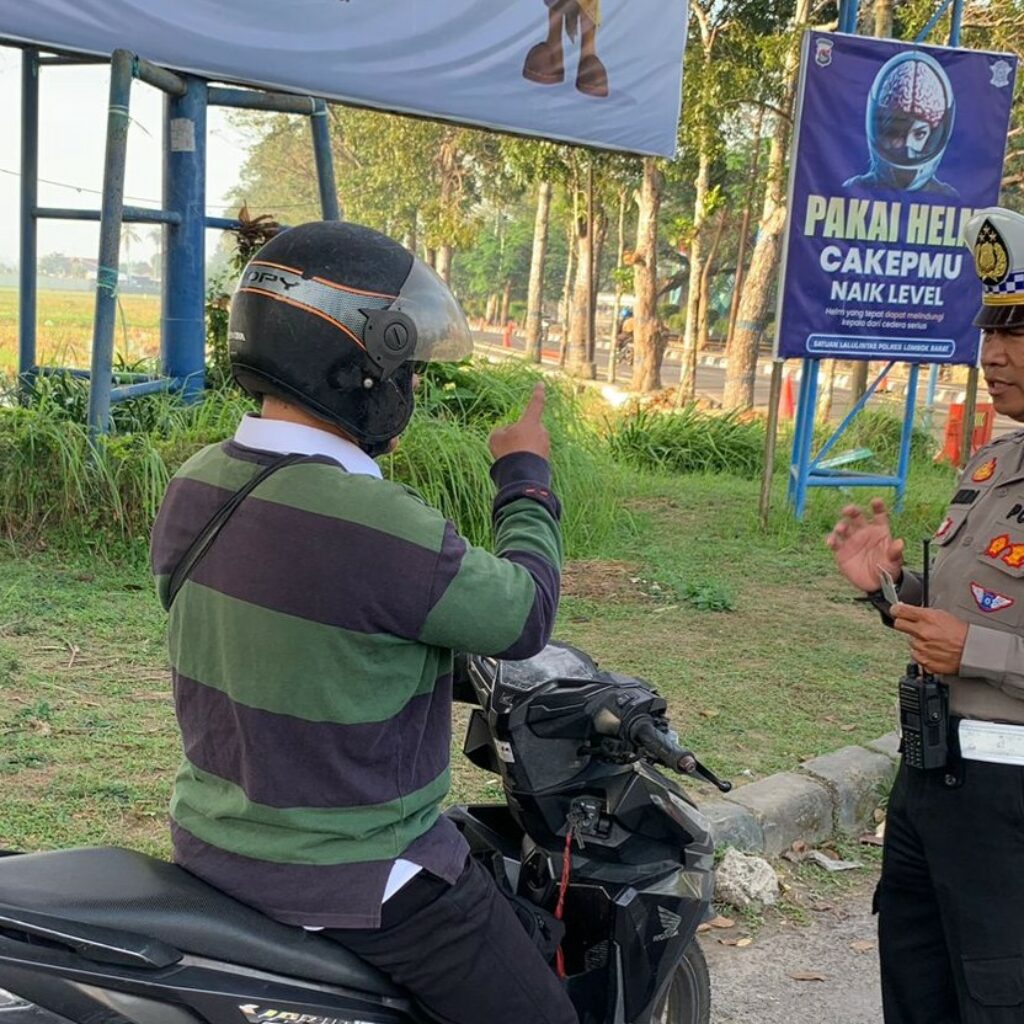 Polres Lombok Barat Gelar Operasi Patuh Rinjani 2025 di Bundaran Penas