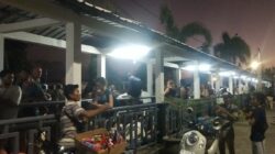 Pelabuhan Lembar Padat Wisatawan Asing, Imbas Penutupan Fast Boat Akibat Cuaca Buruk