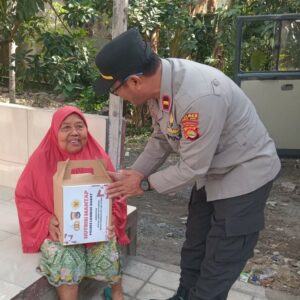 Desa Bagik Polak, Labuapi – Binmas Polres Lobar Hadir dengan Program Nutrisi Mantap