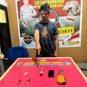 Di duga Pengguna Sabu, Seorang Pria di Empang Berhasil di Ringkus Satresnarkoba Polres Sumbawa