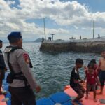 Sat Polairud Polres Bima Kota Laksanakan Patroli Pengawasan di Wisata Bahari Pantai Lawata, Teluk Bima
