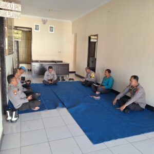Perkuat Taqwa dan Keimanan, Polsek Seteluk Gelar Binrohtal Rutin bagi Personel