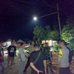 WUJUD SINERGI TNI–POLRI, POLSEK TALIWANG DAN KORAMIL 1628-01 GELAR PATROLI DIALOGIS DI PEMUKIMAN WARGA