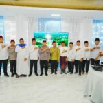 Kapolri Kunjungi Ustaz Abdul Somad: Semoga Jadi Awal Persaudaraan