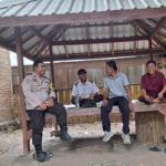 Bhabinkamtibmas Polsubsektor Palibelo Sambang Kamtibmas Humanis Imbau Warga Jaga Harkamtibmas Warga: Terimakasih Polisi