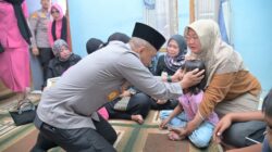 Kapolda Jawa Barat Melayat Ke Rumah Duka Aipda Anumerta Cecep