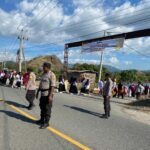 Polsek Taliwang Amankan Pawai Budaya dan Pembukaan Sandeka Dilao’ 2025 di Desa Labuhan Lalar