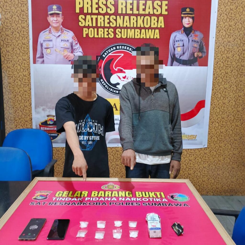 Kerap Edarkan Sabu, Dua Orang Pria Berhasil Diringkus Tim Opsnal Polres Sumbawa di Moyo Hilir