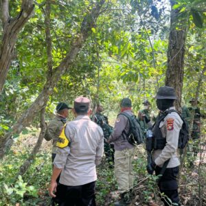 Patroli Gabungan TNI-Polri dan SPTN II Amankan Kawasan Hutan Taman Nasional Tambora