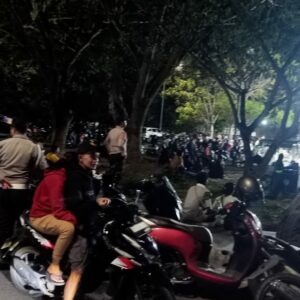 Patroli Malam Minggu Polsek Taliwang di Taman KTC, Wujudkan Kamtibmas yang Aman dan Nyaman