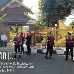 Sat Samapta Polres Sumbawa Amankan Acara Temu Kenal LATS di Istana Bala Kuning