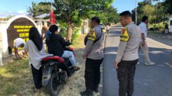 Anggota Polsek Pekat Laksanakan Operasi Penertiban Kendaraan Roda Dua yang Menggunakan Knalpot Racing (Brong)