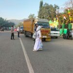 Personel Polsek Rasanae Barat Bantu Lancarkan Arus Lalu Lintas di Pagi Hari