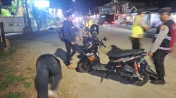 Polsek Seteluk Tingkatkan Kegiatan Rutin di Jalur Lintas Seteluk-Taliwang Guna Ciptakan Kamtibmas yang Kondusif